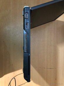 DELL Latitude E4300 - 7