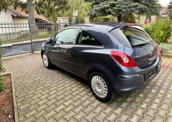 Opel Corsa 1,4i klima Tempomat 1 Majitel benzín - 7