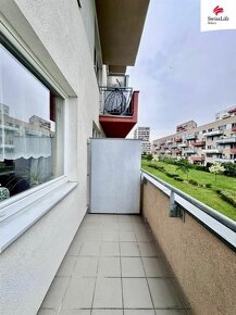 Pronájem bytu 1+kk 27 m2 Hornoměcholupská, Praha - 7