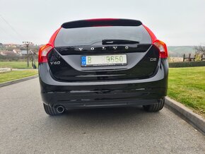 VOLVO V60 2,0 D2 88kW MAN NAVI TEMPOMAT - 7