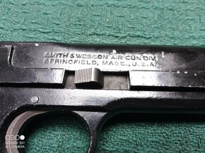 Vzduchová pistole CO2 Smith&Wesson U.S.A. - 7