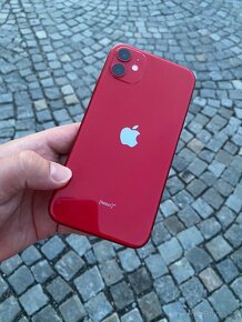 iPhone 11 64Gb v hezkém stavu červený - 7