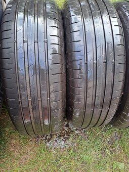 Alu kola 5x112 originál Škoda 205/60 R16 - 7