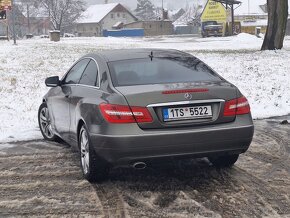 Mercedes e coupe 250CDI - 7