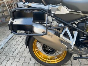 Prodám BMW R1250 GS z výroby snížený podvozek R.V. 2023 - 7