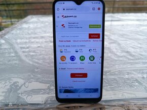 Mobilní telefon Samsung Galaxy A20e / 3GB RAM / 32GB - 7