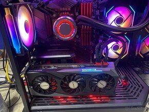 GIGABYTE Radeon RX 6700 XT GAMING OC 12GB - top stav, záruka - 7