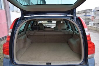 Volvo XC70 D5 4X4/MANUÁL/KŮŽE/NAVI/TAŽNÉ/ - 7