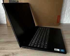 Výkonný Notebook Lenovo-6 Jádro-UHD Grafika-Záruka - 7