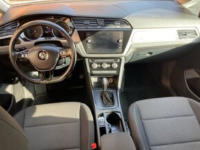 VOLKSWAGEN TOURAN 2,0TDi 150k DSG 7míst - 7