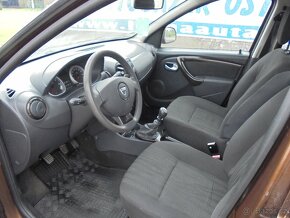 Dacia Duster  4 X 4   1.6   16V - 7