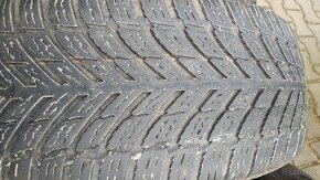 Celoroční pneu 235/65/17 nokian - 7