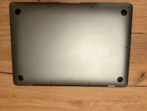 MacBook Air M1 13palcový - 7