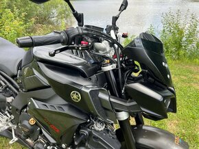 Yamaha MT-10 - 7