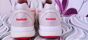 SENZAČNÍ DÁMSKÉ BOTASKY REEBOK EASY TONE - vel. 40 - 7