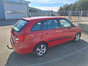 Škoda Fabia 2 Kombi 1.6i 16V automat - 7