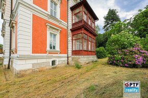 Nádherná prostorná secesní vila s krásnou zahradou ve Varnsd - 7