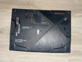 Prodám herní gamingový notebook MSI GF63 Thin 10SC-068CZ - 7
