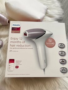 Philips Lumea IPL 8000 - 7