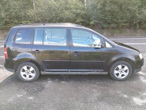 Volkswagen Touran 1.9 TDi - 7