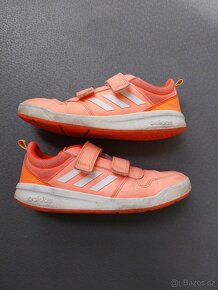 Dívčí boty Adidas 36 2/3 - 7