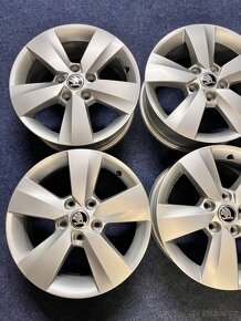 5x112 R16 originál alu Škoda Octavia - jak nové - 7