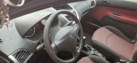 Prodám veškeré náhradní díly na Peugeot 206+ 1.1i - 7