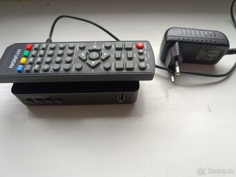 Set-top box Hyundai DVBT 220 PVR černý - 7