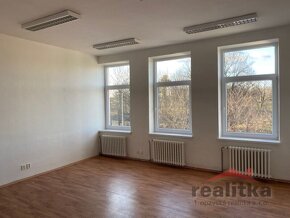 Pronájem kancelářských prostor 42m2 , Palhanecká, Opava - Ja - 7