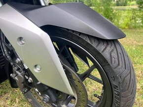 Yamaha X-Max 300 - 7