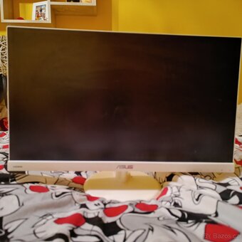 ASUS VC239H-W / 23'' Full HD (1920 × 1080 px), IPS - 7