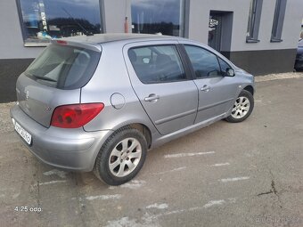 PEUGEOT 307 1.6 16V benzin, 245000km, pojízdné a funkční - 7