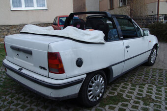 Opel Kadett 1.6i cabrio Bertone - 7