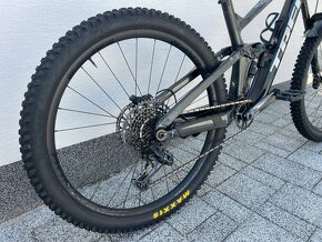 Trek Slash 8  vel. L - 7