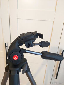 STATIV MANFROTTO S DVOJITOU HLAVOU-velká sleva  - 7