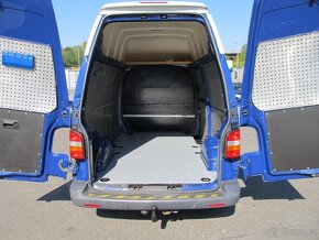 Volkswagen Transporter 2.5 TDI 4x4 ČR 1.maj - 7