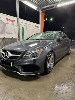 Mercedes E C207 (W212) displej - 7