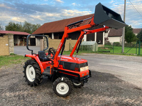 Malotraktor Kubota GL 241 Grandel s nakladačem - 7