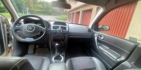 Renault Megane 1.9 dCi combi - 7