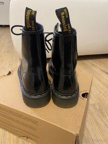 Dr Martens - 7