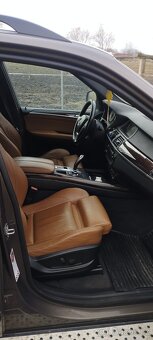 BMW X5 E70 3.0D - 7