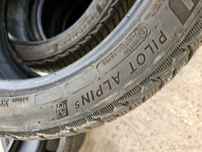 235/45R18 98V XL Pilot Alpin 5  MICHELIN - 7