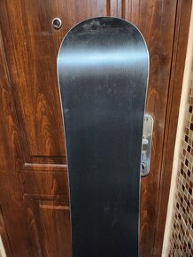 Prodám úplně nový snowboard TRANS 151cm dlouhý. - 7