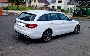 Mercedes-Benz C400 W205 Facelift - 7