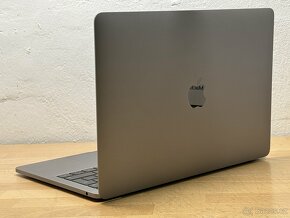 MacBook Pro 13” 2017 /8GB RAM/Intel i5/256GB RAM/ Záruka - 7