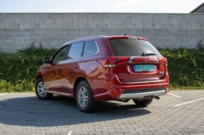 Mitsubishi Outlander 2.0 MIVEC PHEV Instyle Hybrid - 7