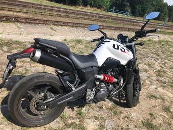 Yamaha MT - 03, r.v. 2011 - 7