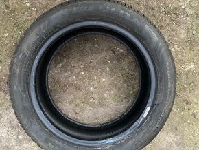 205/55 R17 - 2x zimní pneu Fulda a 2x Firestone - 7