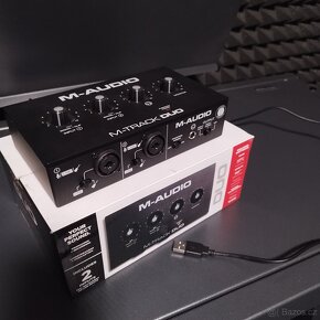 Adam audio t7v - 7