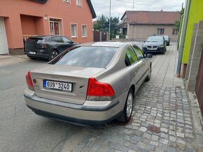 Volvo S60 - 7